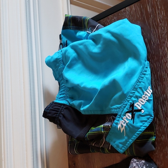 💖2XHost Pick💖Great condition! ZeroXposur swim trunks  lot of 3 - Picture 14 of 15